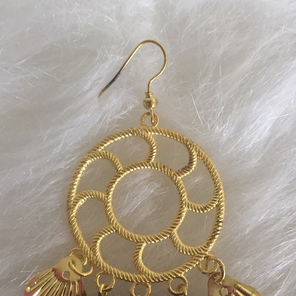 🌹3/$15 Palm Beach Dream Catcher Style Earrings - Picture 4 of 4